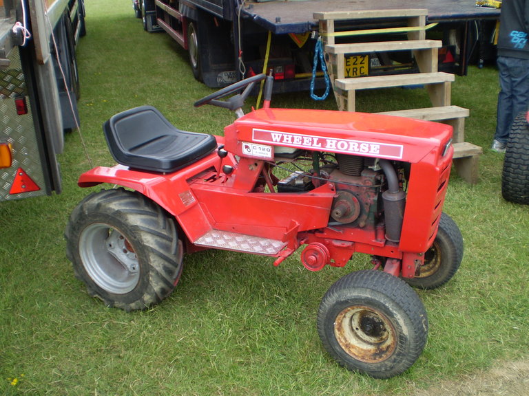 Wheel Horse C120 IMGWheel040 Vintage Horticultural and Garden